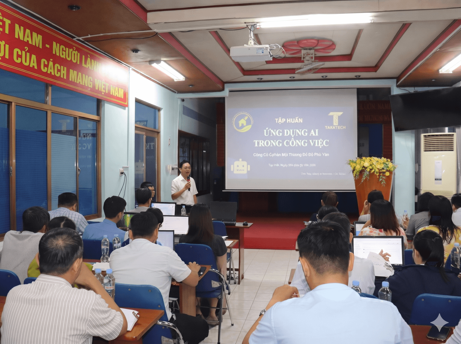 TakaTech trình bày tham luận tại Ngày Chuyển đổi số tỉnh Đắk Lắk 2025